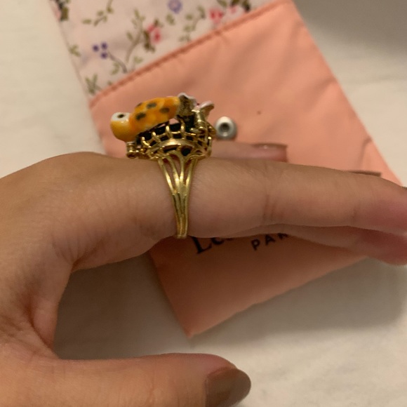 Les Néréides SNOW OWL WITH GREEN STONE RING - Picture 2 of 4